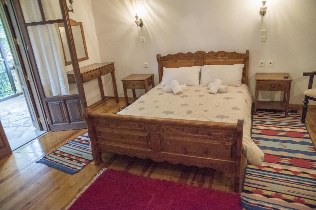 Archontiko Christodoulou Aparthotel Vronterón Kültér fotó