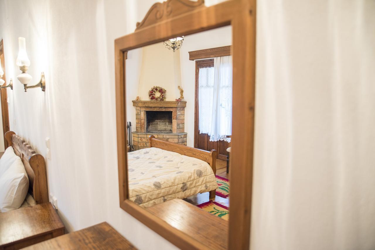 Archontiko Christodoulou Aparthotel Vronterón Kültér fotó