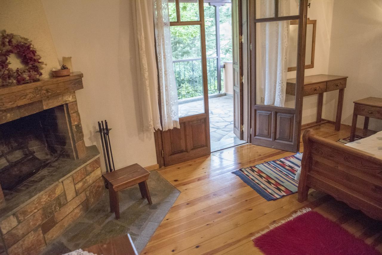 Archontiko Christodoulou Aparthotel Vronterón Kültér fotó