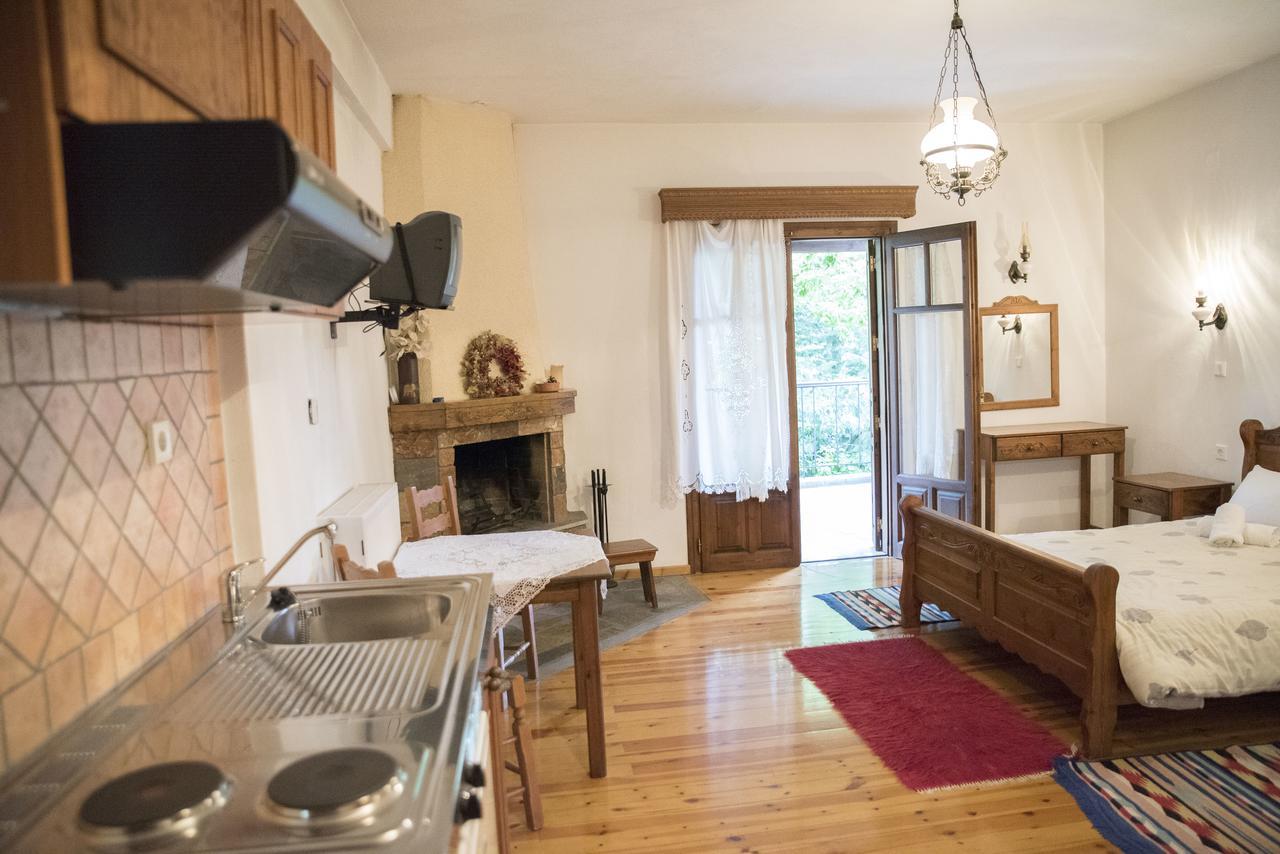 Archontiko Christodoulou Aparthotel Vronterón Kültér fotó